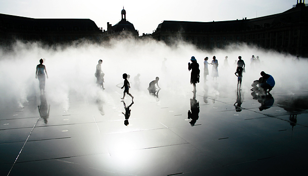 inline-engage-your-customers-mirrors-smoke